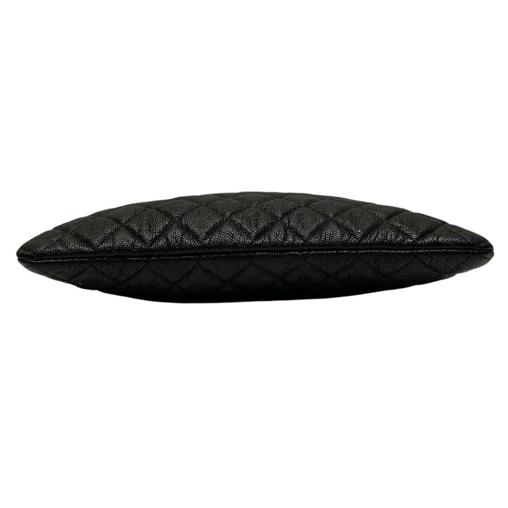 CHANEL Black Caviar Leather Clutch Bag - Picture 3 of 9
